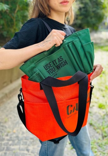 Zielony organizer do torebki SERCE TORBY green w torbie CARGO by OWEE.jpg