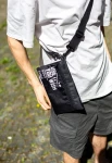 Saszetka Black MEDIUM na pasie CARGO by OWEE.webp