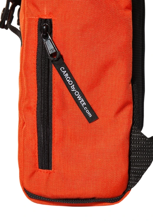 Bok plecaka CARGO by OWEE Orange WWW 762x1100 .webp