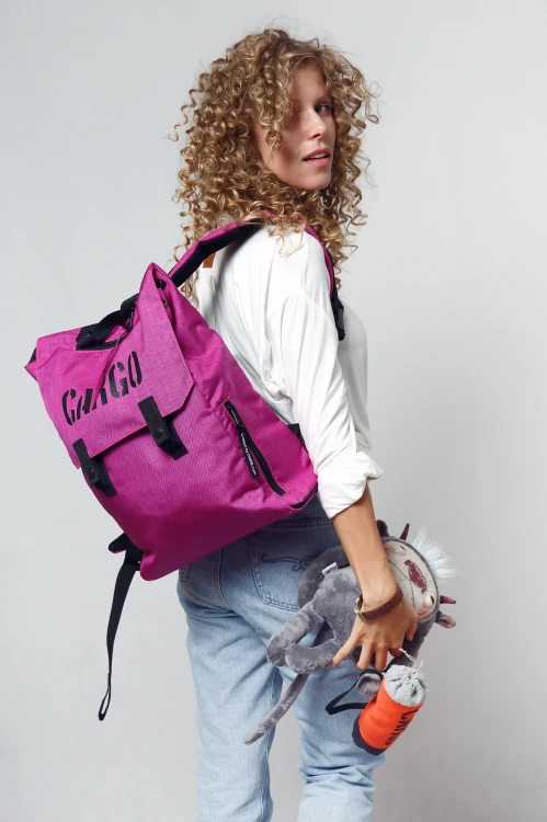 genta-medium-cbowp-mirre-magenta-11.webp