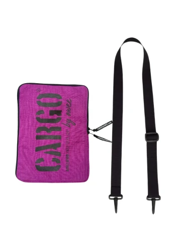 etui na laptopa laptopówka magenta MEDIUM CARGO by OWEE 762x1100 WWWW.webp