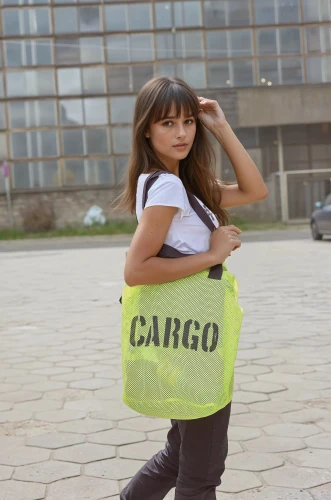 torba mesh neon.webp