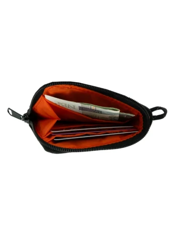 portfel red srodek.webp