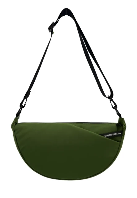Torba Half Moon Green Nori Medium z ECONYL - CARGO by OWEE