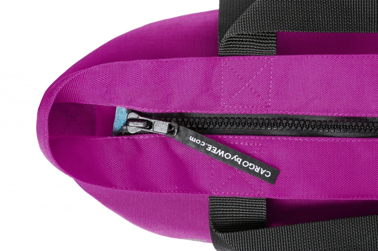 fioletowa magenta pojemna wytrzymała torba miejska z kieszeniami z cordury cargo by owee mocny zamek