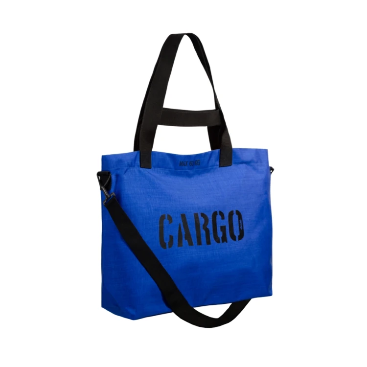 Torba CLASSIC royal blue LARGE CARGO by OWEE - przestrzenny widok z przodu i z boku